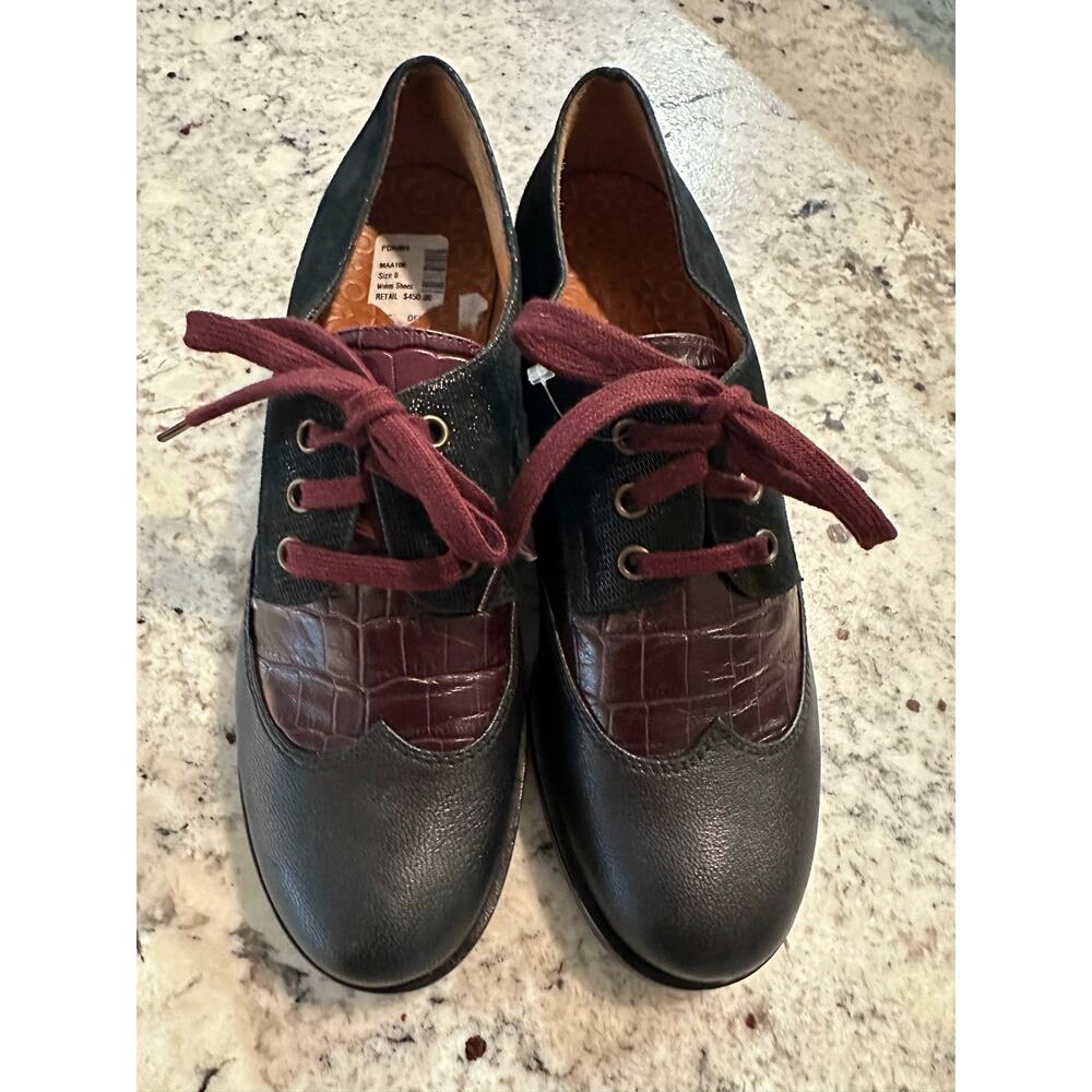 Chie Mihara Xeli Two-Tone Black/Burgundy Leather Block Heel Oxfords Size 38 $450 - Picture 14 of 17